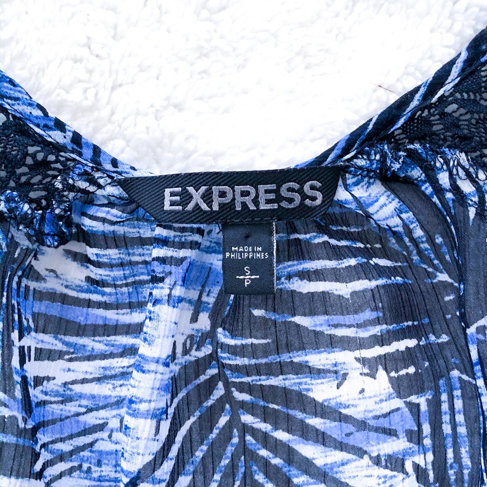 Express Kimono Black Blue Lace Trim - Picture 6 of 8